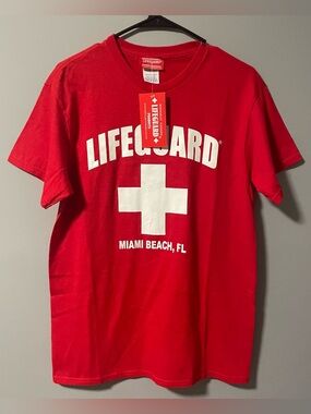NWT Lifeguard Miami Beach Red T-Shirt Adult Unisex Medium Official Beach Summer